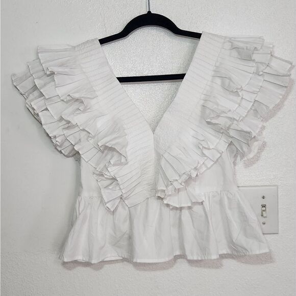 Par Violet V-neck Ruffle Peplum Top in White - Picture 2 of 13